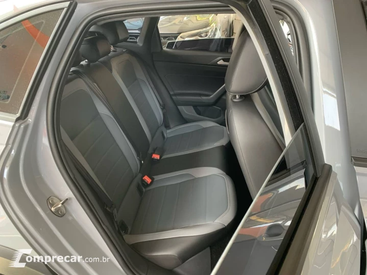 Nivus Highline 1.0 200 TSI Flex Aut.