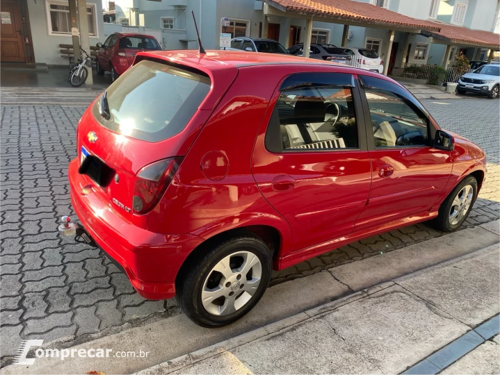 CELTA 1.0 MPFI LT 8V