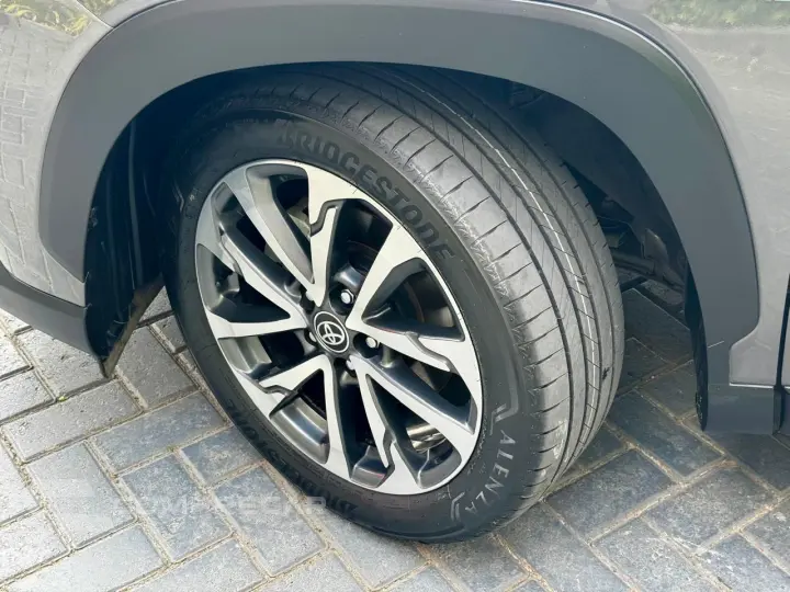 COROLLA CROSS 1.8 VVT-I Hybrid XRV