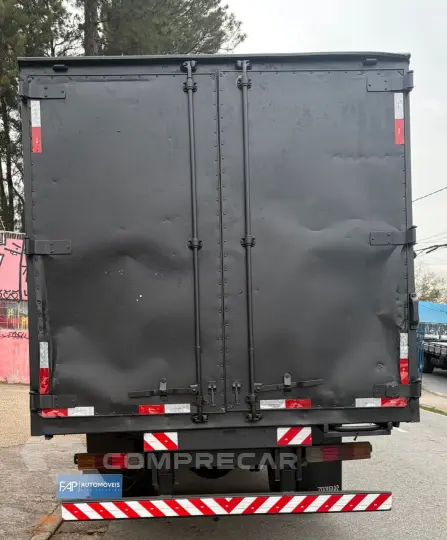 710 Modelo sem Versão