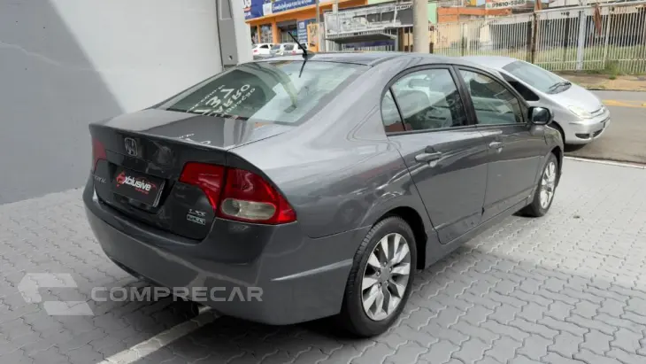 Civic Sedan LXS 1.8/1.8 Flex 16V Mec. 4p