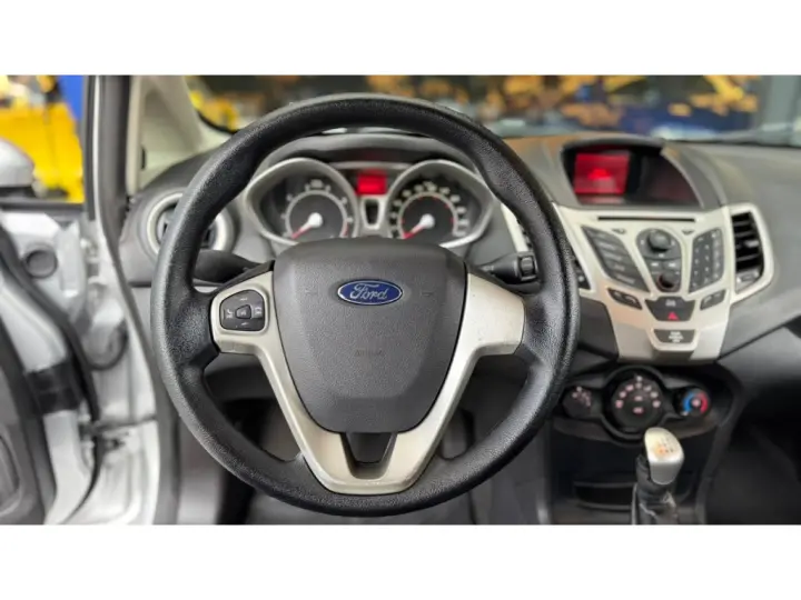 FIESTA 1.6 SE HATCH 16V FLEX 4P MANUAL