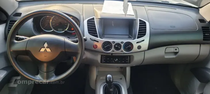 L200 Triton HLS 2.4 Flex 16V CD Mec.