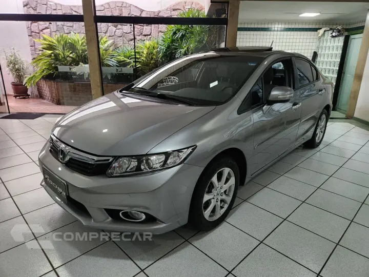 Civic 1.8 16V 4P EXS AUTOMÁTICO