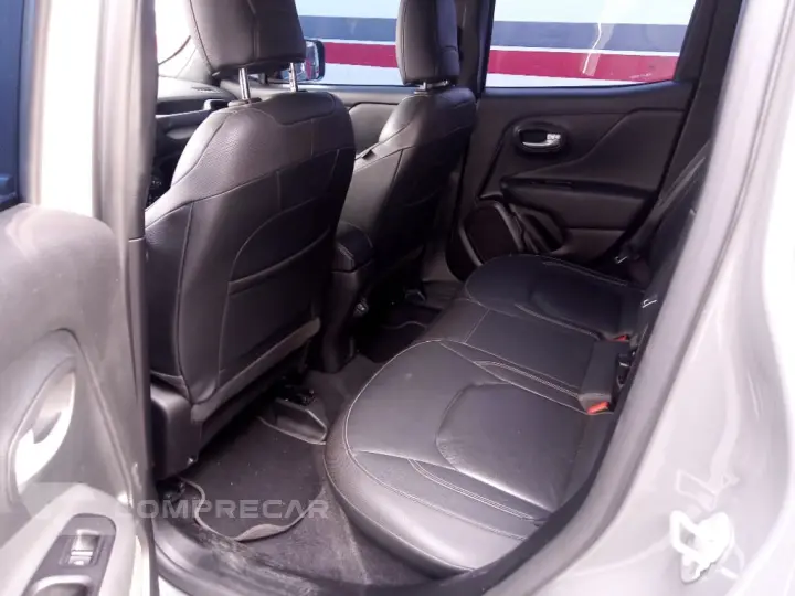 Renegade S T270 1.3 TB 4x4 Flex Aut.