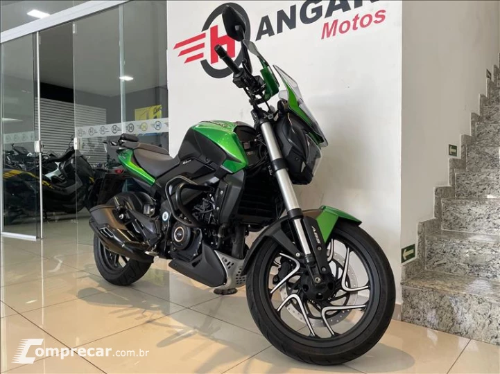 DOMINAR 400