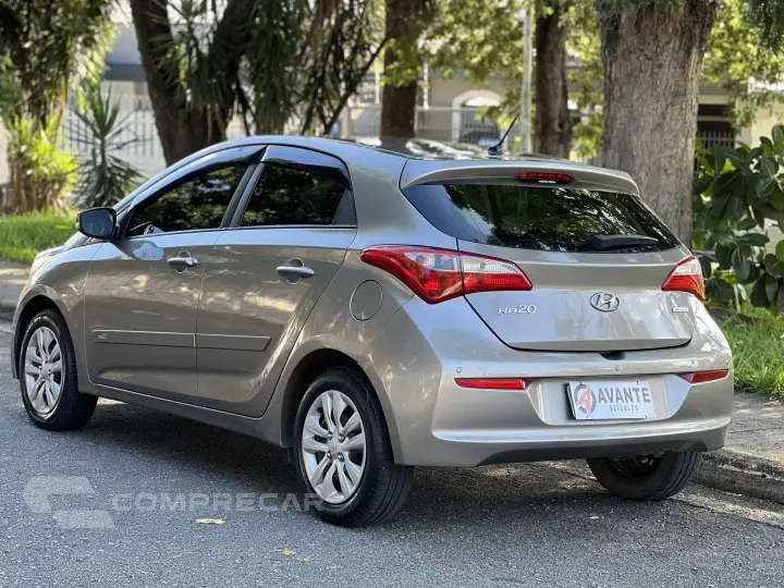 HB20 1.6 COMFORT PLUS 16V FLEX 4P AUTOMÁTICO