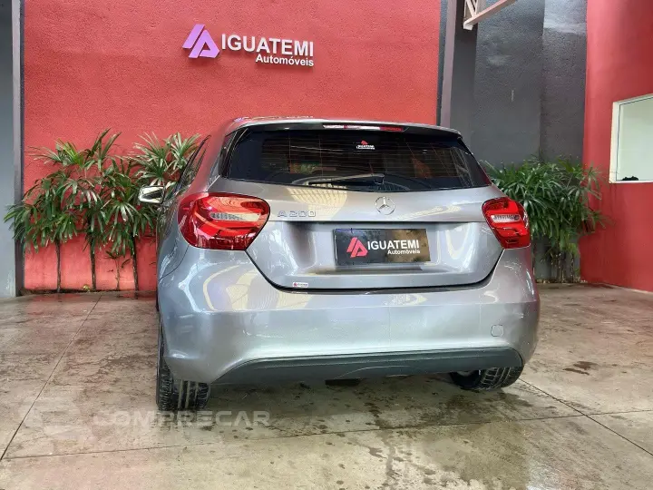 A 200 1.6 CGI FLEX 7G-DCT