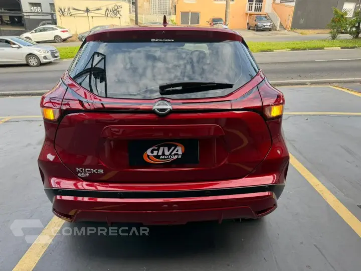 KICKS Advance 1.6 16V Flex Aut.