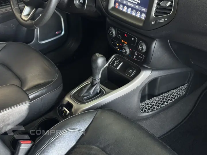 Compass 2.0 16V 4P LONGITUDE FLEX AUTOMÁTICO