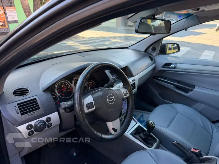 Vectra Elegan. 2.0 MPFI 8V FlexPower Mec