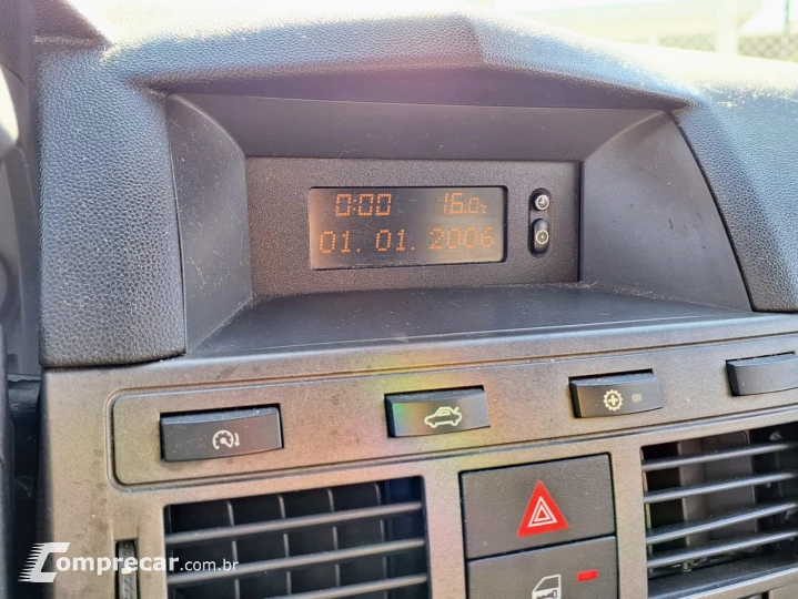 VECTRA 2.0 MPFI Expression 8V