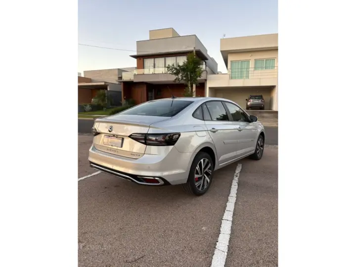 VIRTUS 1.0 200 TSI HIGHLINE AUTOMÁTICO