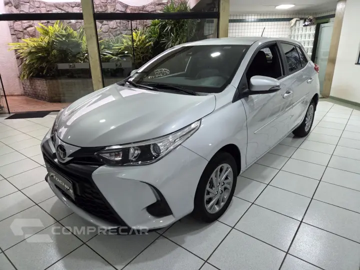 Yaris Hatch 1.5 16V 4P FLEX XS CONNECT MULTIDRIVE AUTOMÁTICO