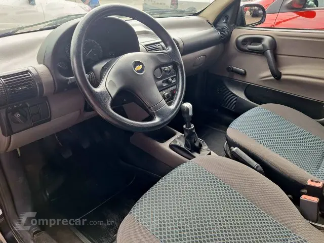 CLASSIC - 1.0 MPFI LS 8V 4P MANUAL