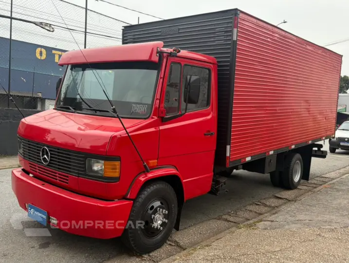 710 Modelo sem Versão