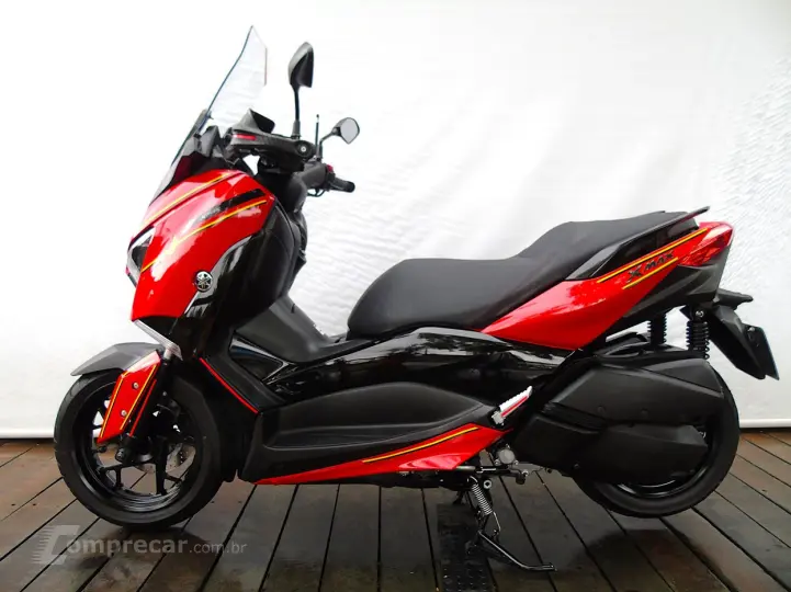 YAMAHA XMAX ABS