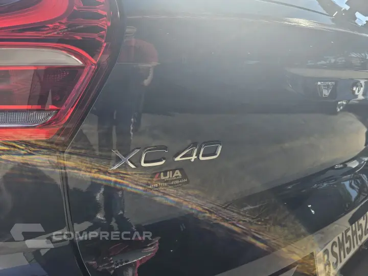 XC40 1.5 T5 RECHARGE MOMENTUM GEARTRONIC