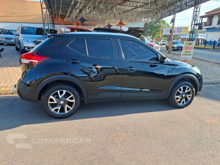 Kicks 1.6 16V Flexstart S Direct 4P Xtronic