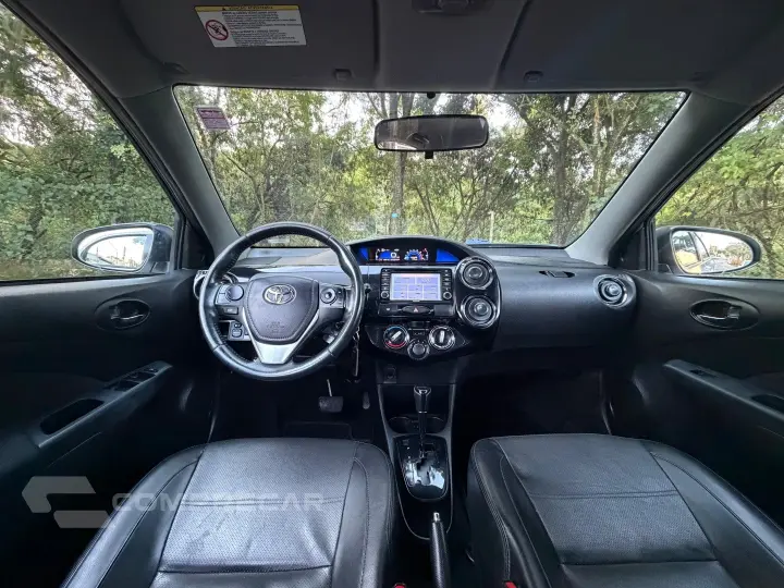 ETIOS 1.5 PLATINUM 16V FLEX 4P AUTOMÁTICO
