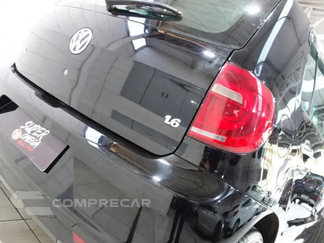 FOX - 1.6 MI 8V 4P MANUAL