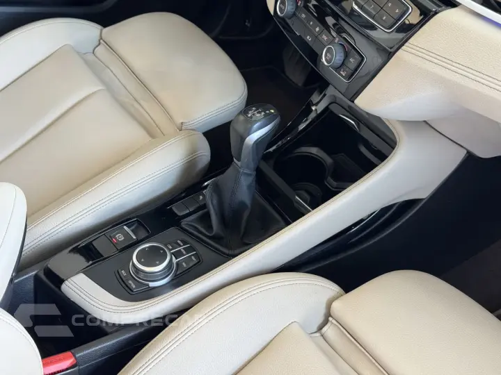 X1 2.0 16V 4P SDRIVE 20I X-LINE ACTIVEFLEX TURBO AUTOMÁTICO