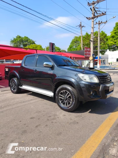Hilux Caminhonete 3.0 4P 4X4 SRV TURBO DIESEL CABINE DUPLA A