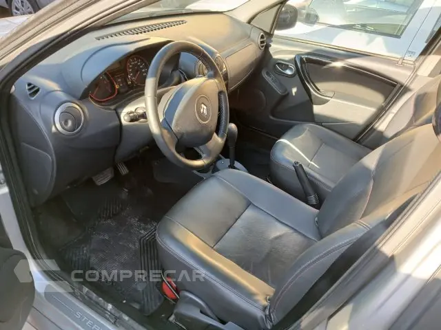 SANDERO - 1.6 STEPWAY 16V 4P AUTOMÁTICO
