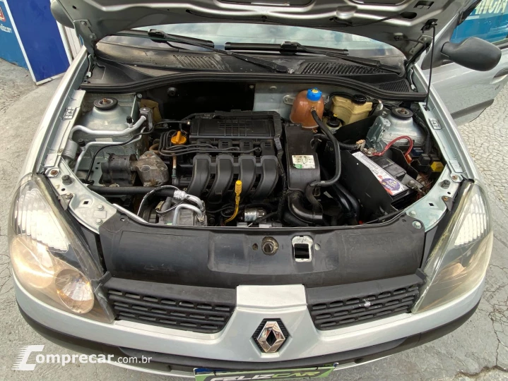CLIO 1.0 Privilége Sedan 16V