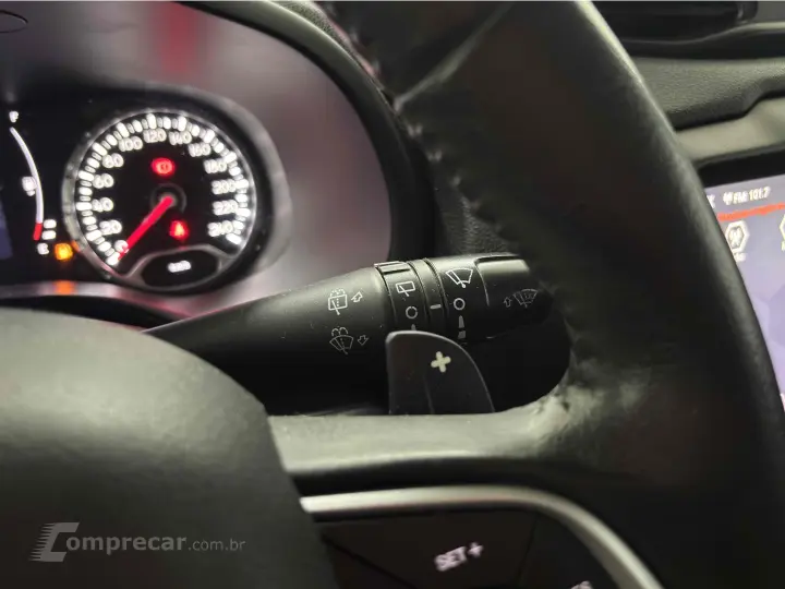 RENEGADE 1.8 16V FLEX LONGITUDE 4P AUTOMÁTICO