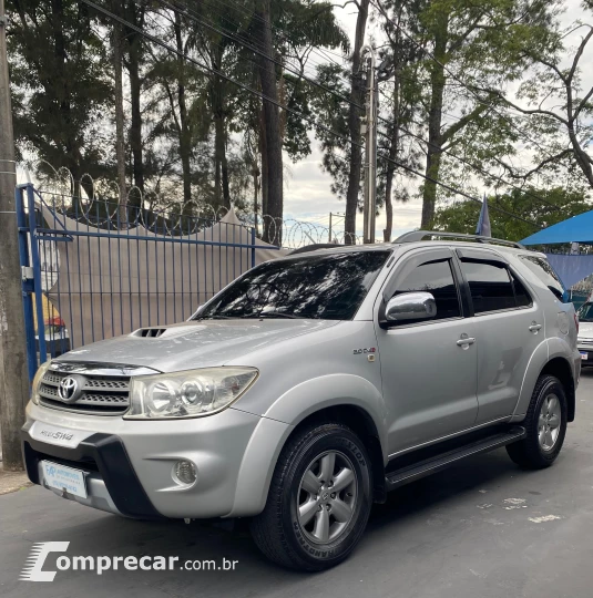 HILUX SW4 3.0 SRV 4X4 7 Lugares 16V Turbo Intercooler