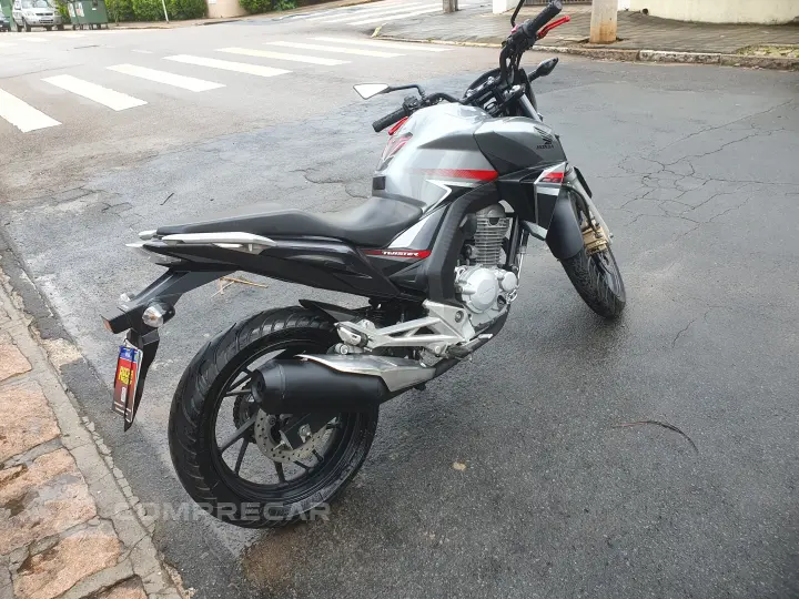 Twister  250