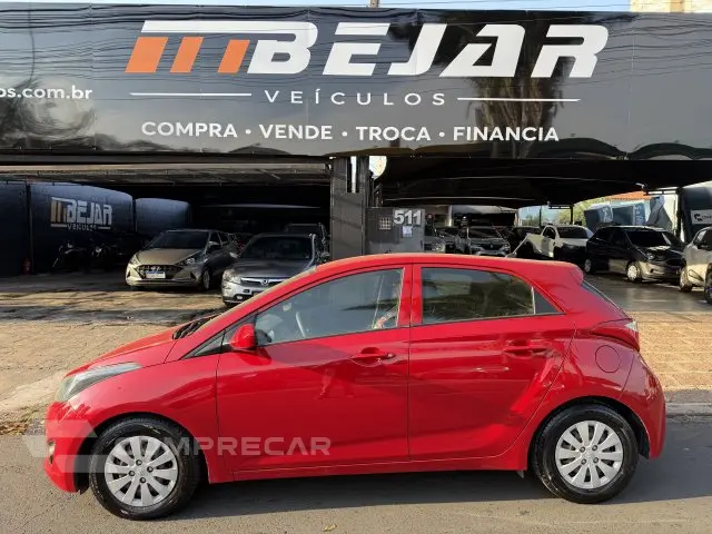 HB20 - 1.0 COMFORT PLUS 12V 4P MANUAL