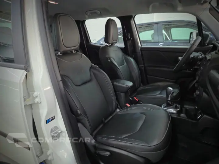 RENEGADE 1.3 T270 TURBO FLEX LONGITUDE AT6