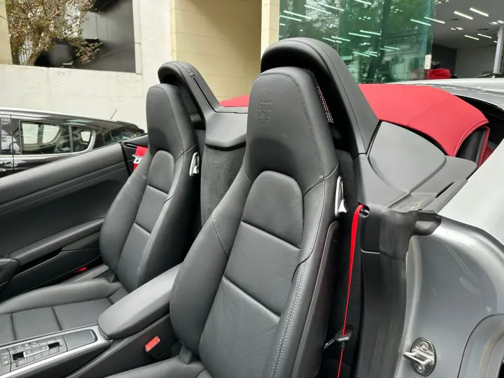 718 2.0 16V H4 Boxster PDK