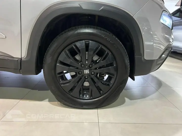 TORO VOLCANO 1.3 T270 4X2 FLEX AUT.