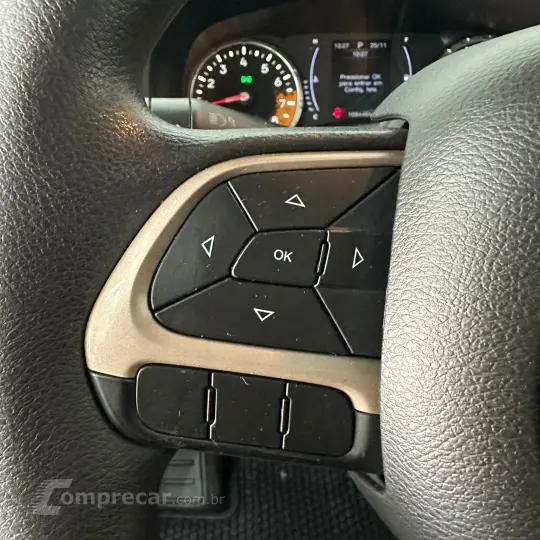 Renegade1.8 Renegade 1.8 4x2 Flex 16V Aut.