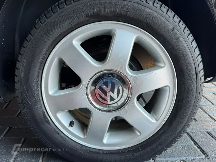 POLO SEDAN 1.6 MI 8V