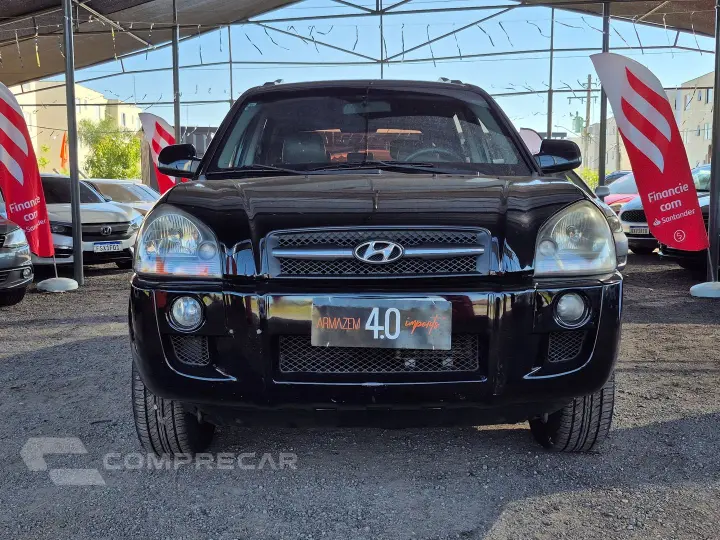 Tucson 2.0 Mpfi Gl 16V 142Cv 2Wd Gasolina 4P Automático