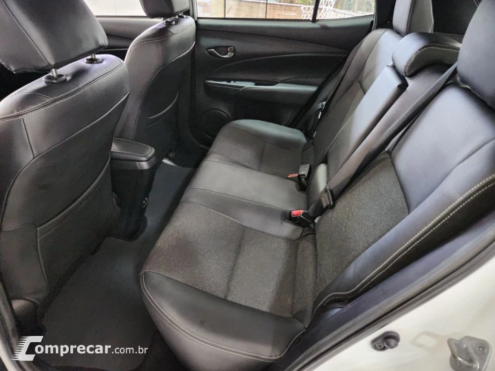 Yaris Hatch 1.5 16V 4P FLEX XS CONNECT MULTIDRIVE AUTOMÁTICO