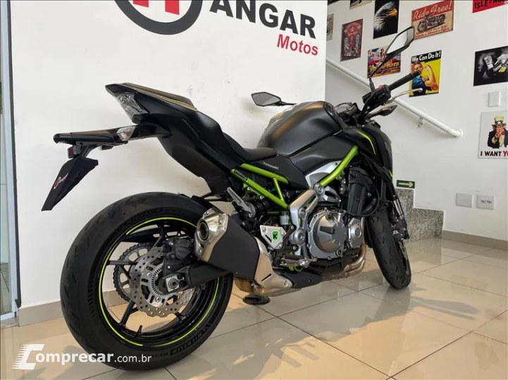 Z900