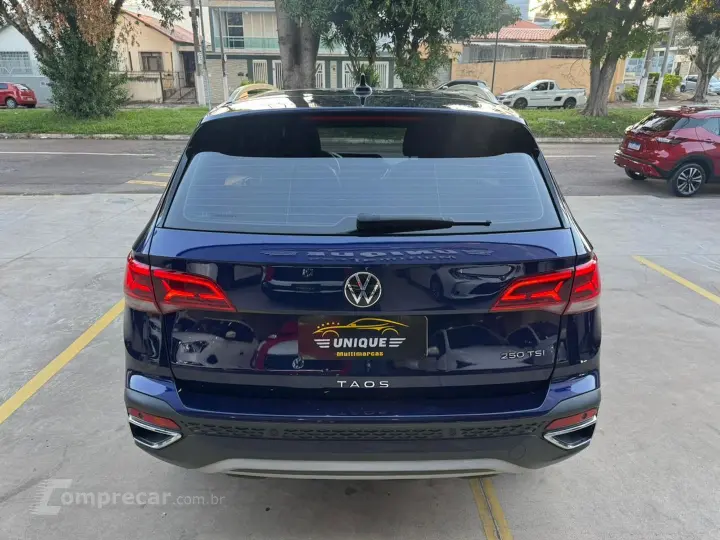Taos 1.4 250 Tsi Total Flex Highline Automático