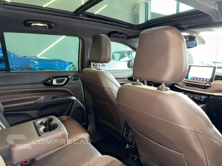 COMMANDER 2.0 Td380 Turbo Overland