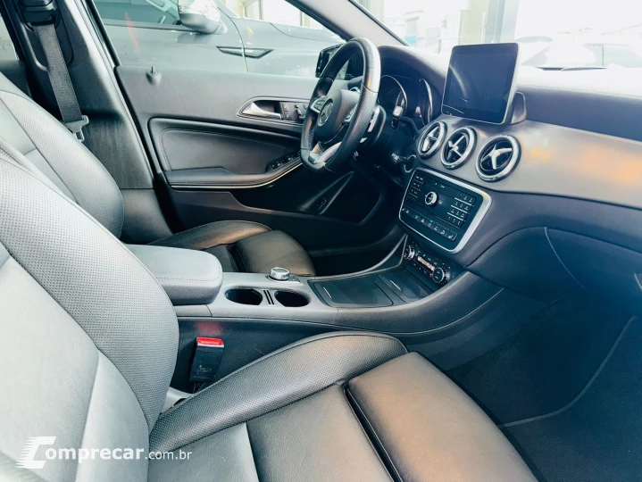 GLA 250 2.0 16V Turbo Sport 4matic
