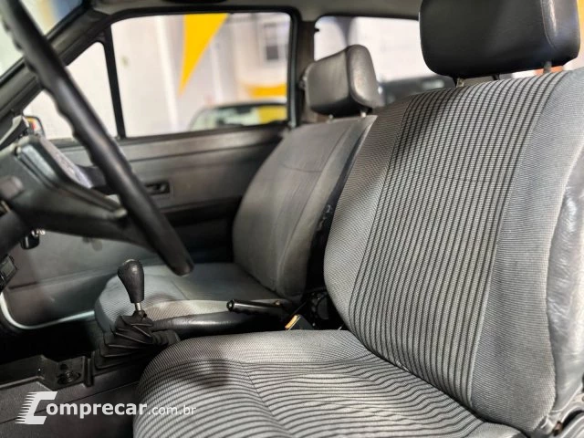 VOYAGE - 1.8 CL 8V 2P MANUAL