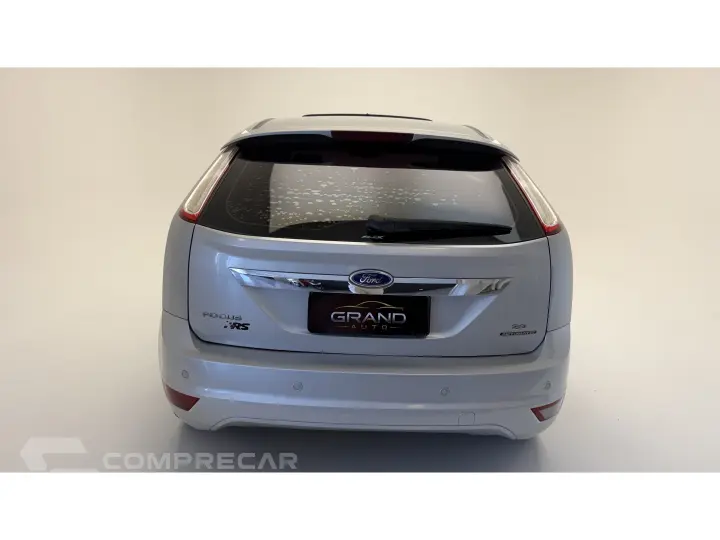 FOCUS 2.0 TITANIUM HATCH 16V FLEX 4P AUTOMÁTICO