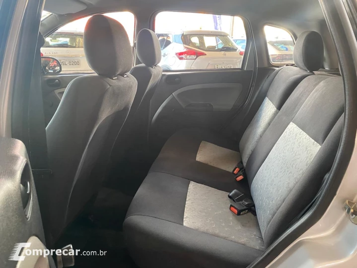 FIESTA 1.0 MPI Hatch 8V