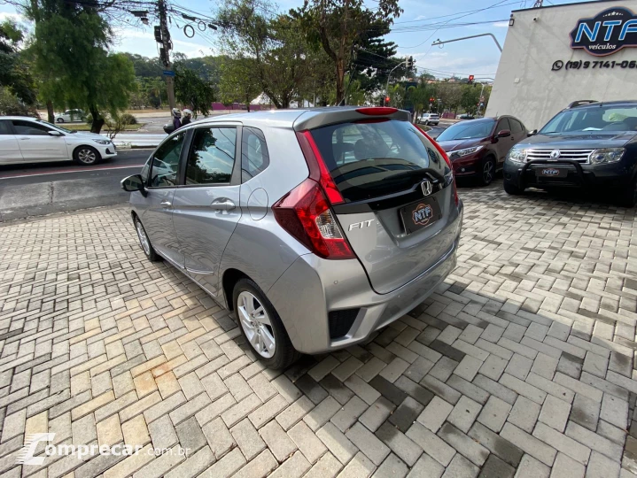 FIT 1.4 LX 16V