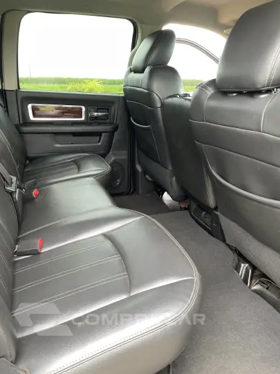 RAM 6.7 2500 Laramie 4X4 CD I6