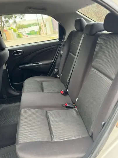 ETIOS 1.5 X Sedan 16V